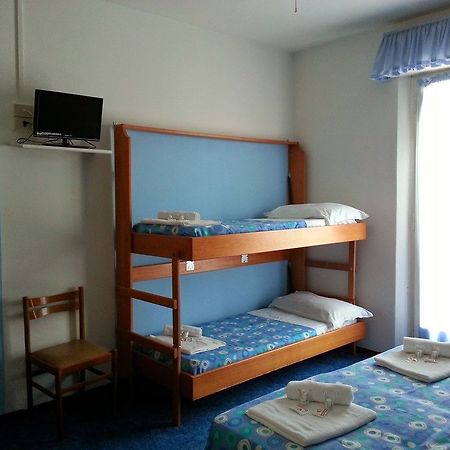 Hotel Costa D'Oro Rimini Kültér fotó